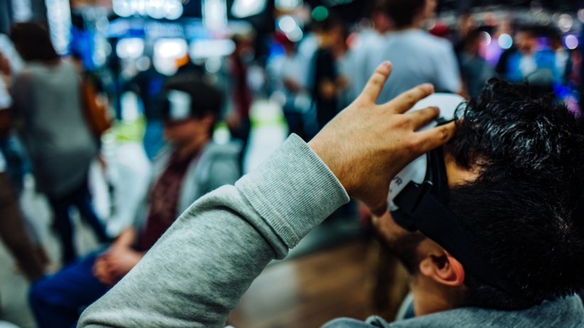 Real Estate, Movies, Retail: VR Is Exploding. The Opportunities for Entrepreneurs are Huge.